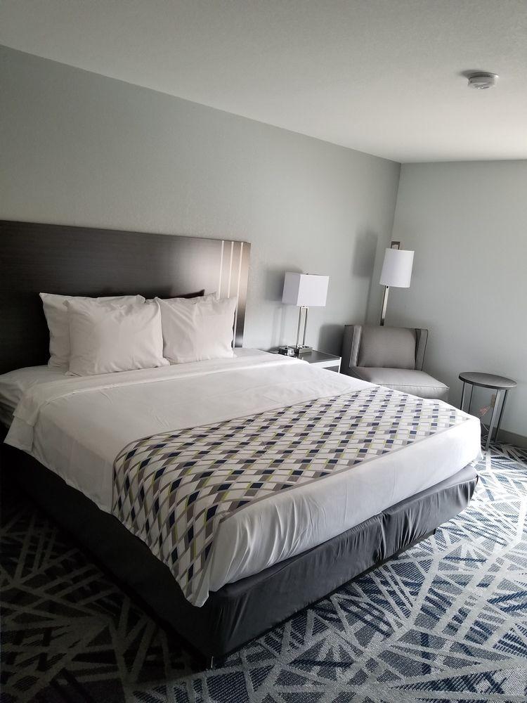 Hotel Western I-85 North 3*